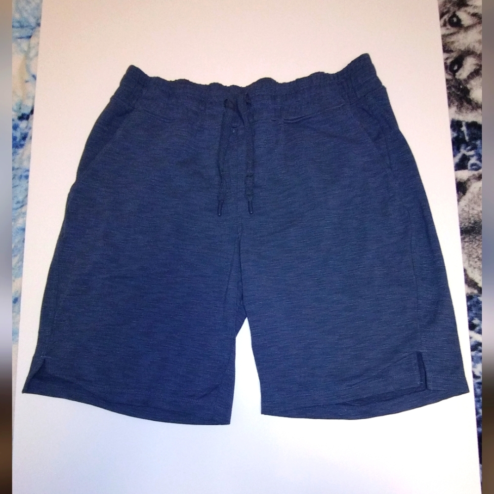 MONDETTA Shorts